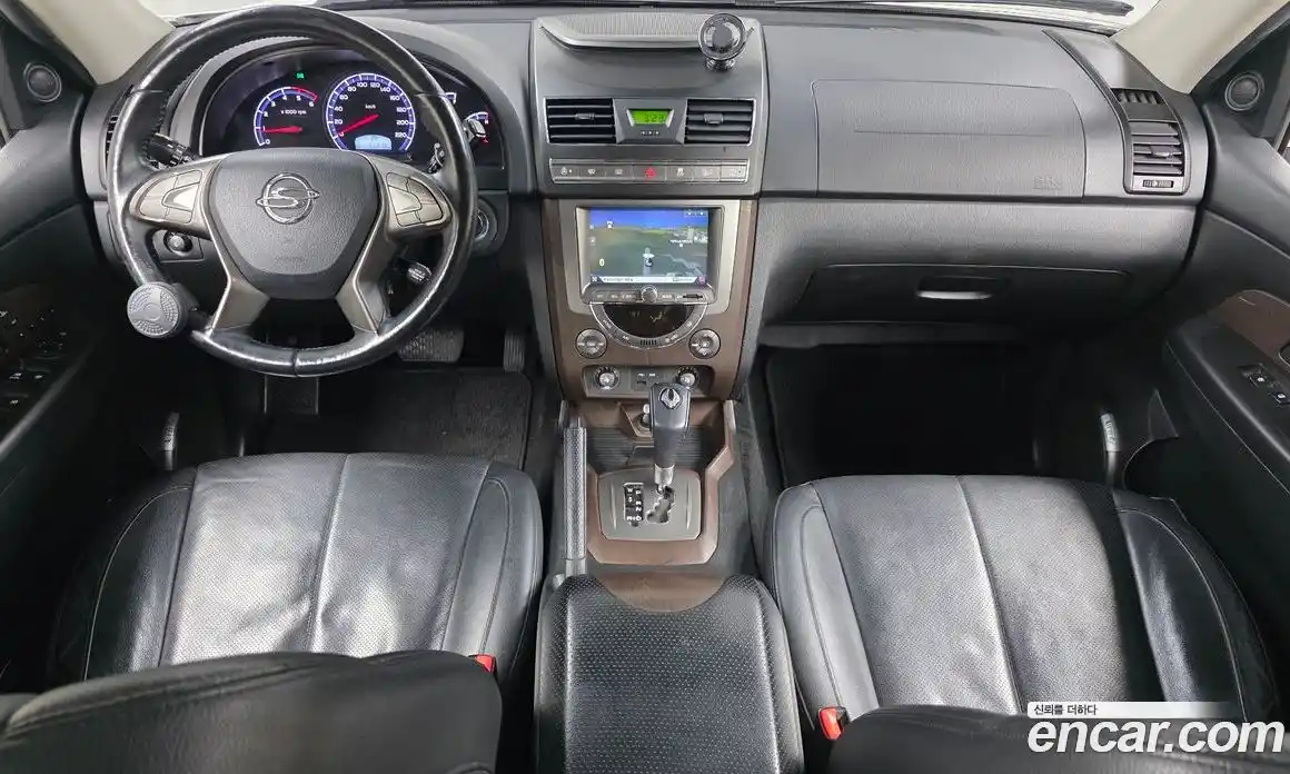 SsangYong Rexton 2015 2.0 Автомат в Москве № 31498, фото 1