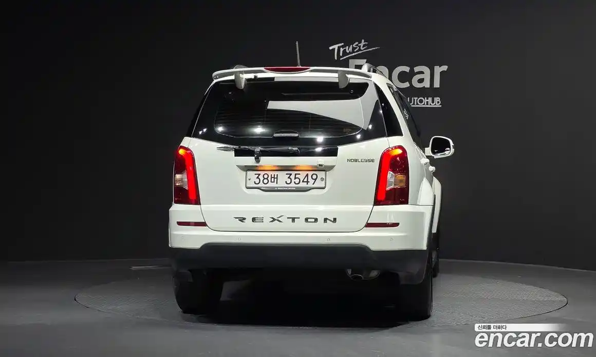 SsangYong Rexton 2015 2.0 Автомат в Москве № 31498, фото 15