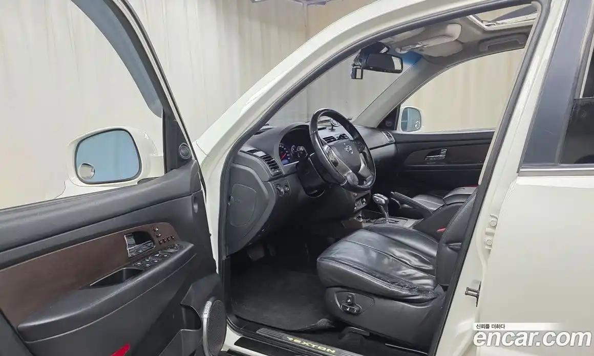SsangYong Rexton 2015 2.0 Автомат в Москве № 31498, фото 20