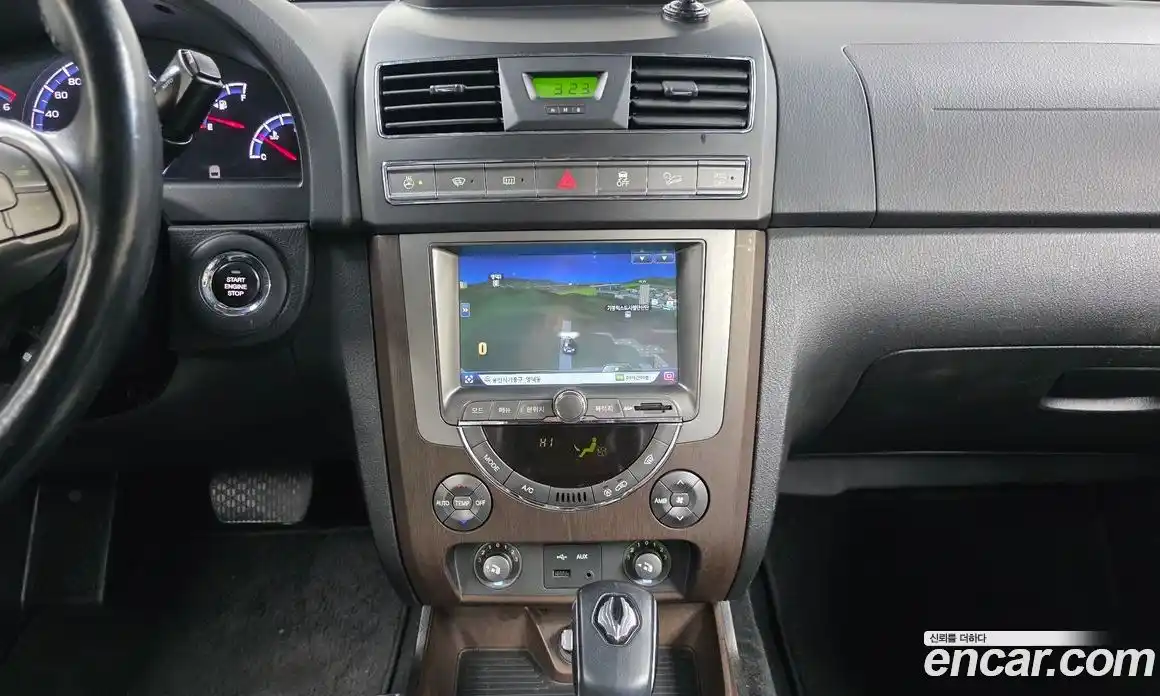 SsangYong Rexton 2015 2.0 Автомат в Москве № 31498, фото 5