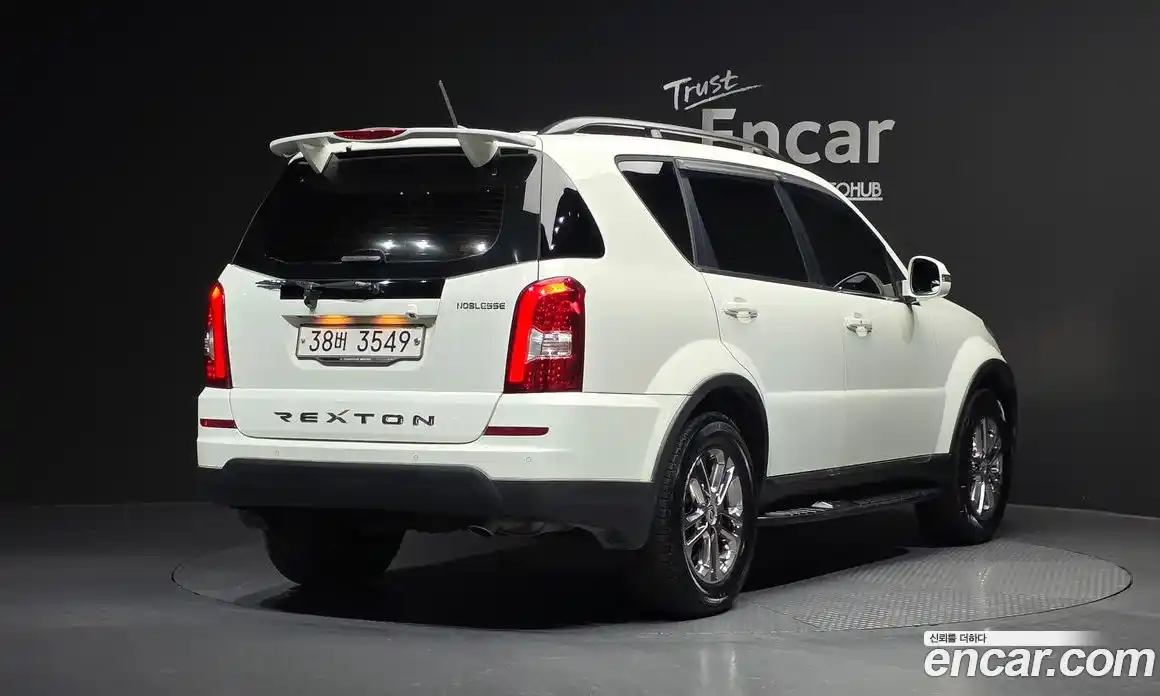 SsangYong Rexton 2015 2.0 Автомат в Москве № 31498, фото 6