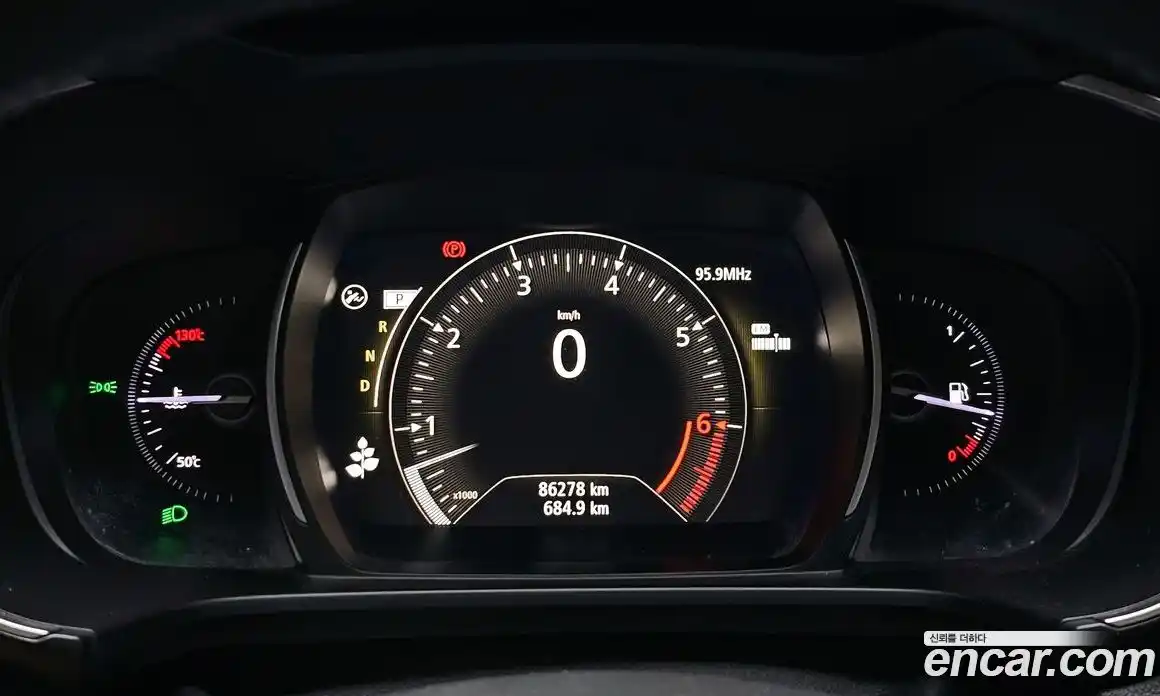 Renault QM6 2021 2.0 Автомат в Москве № 316826, фото 15