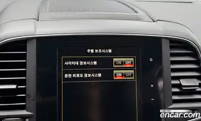 Renault QM6 2021 2.0 Автомат в Москве № 316826, миниатюра 10