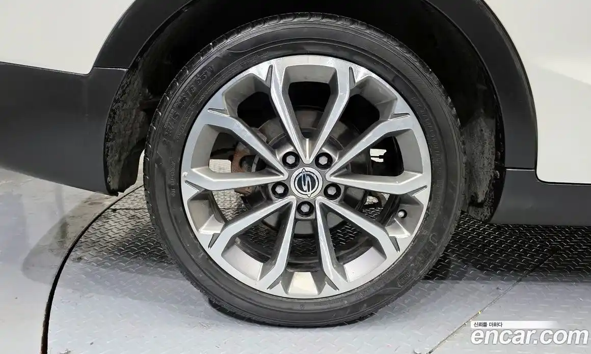 SsangYong TIBOLI 2017 1.6 Автомат в Москве № 31825, фото 11