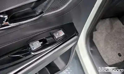 SsangYong Korando 2022 1.5 Автомат в Москве № 31981, миниатюра 12