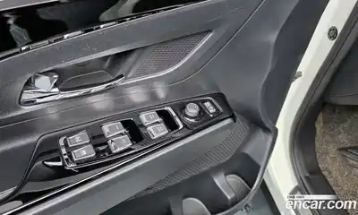 SsangYong Korando 2022 1.5 Автомат в Москве № 31981, миниатюра 9