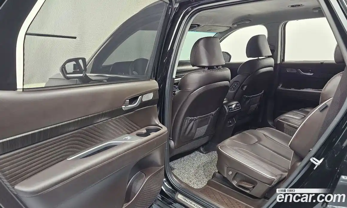 Hyundai Palisade 2023 2.2 Автомат в Москве № 320075, фото 19
