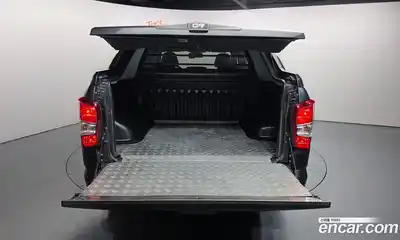 SsangYong Rexton 2020 2.2 Автомат в Москве № 323950, миниатюра 3