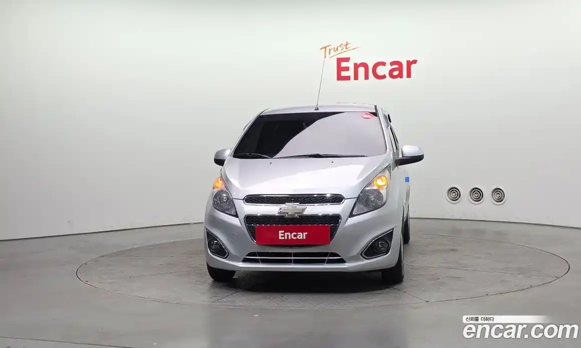 Chevrolet Spark 2015 1.0 Механическая в Москве № 327168, фото 14