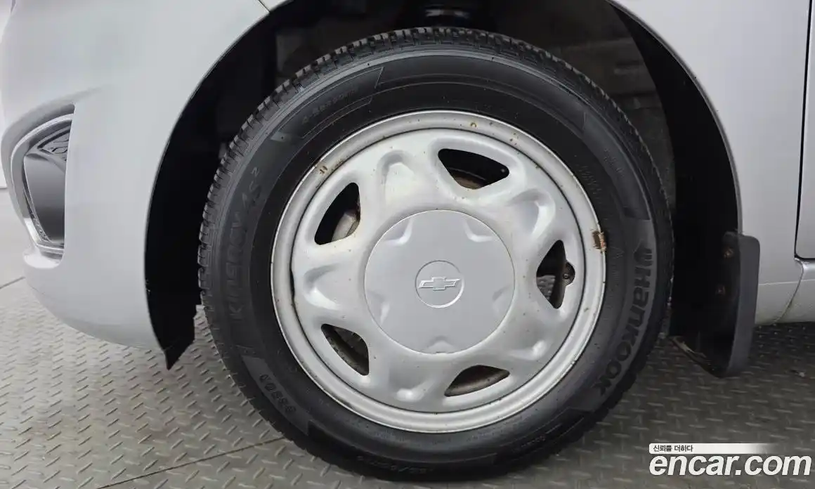 Chevrolet Spark 2015 1.0 Механическая в Москве № 327168, фото 18