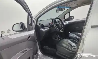 Chevrolet Spark 2015 1.0 Механическая в Москве № 327168, миниатюра 8