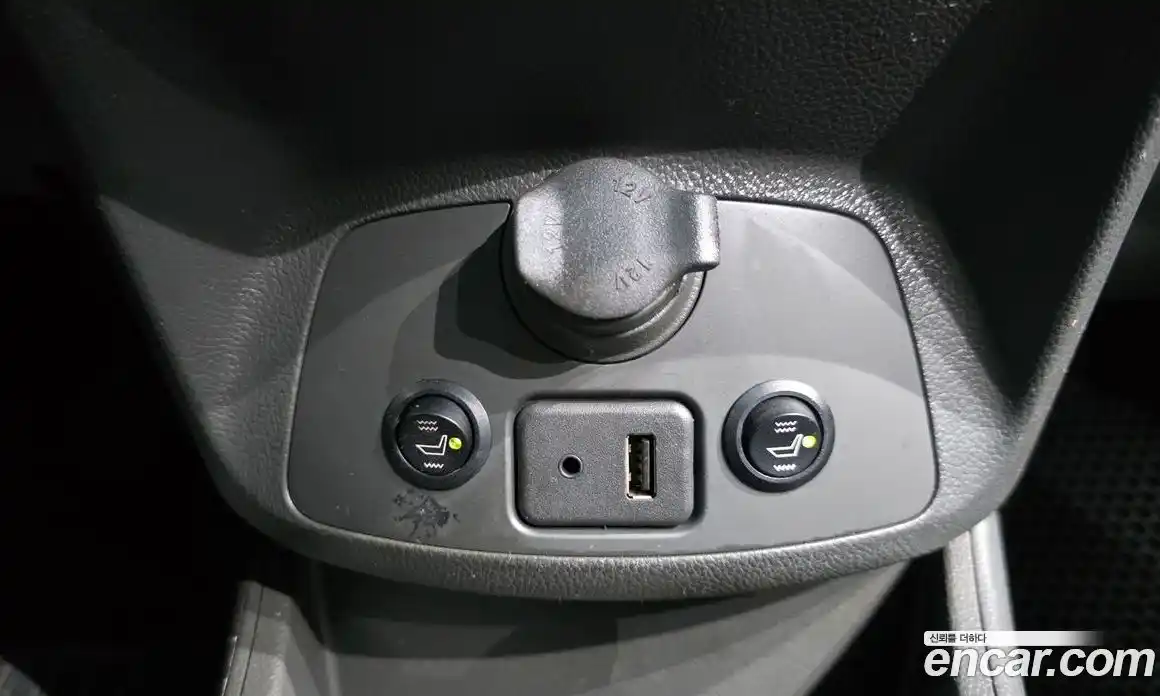 Chevrolet Spark 2015 1.0 Механическая в Москве № 327168, фото 9