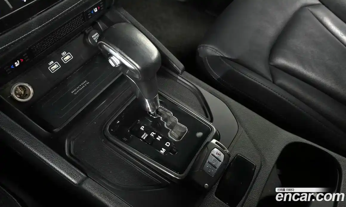 SsangYong Rexton 2022 2.2 Автомат в Москве № 33137, фото 4