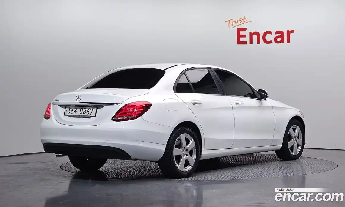 Mercedes-Benz C-Class 2016 1.6 Автомат в Москве № 342471, фото 17