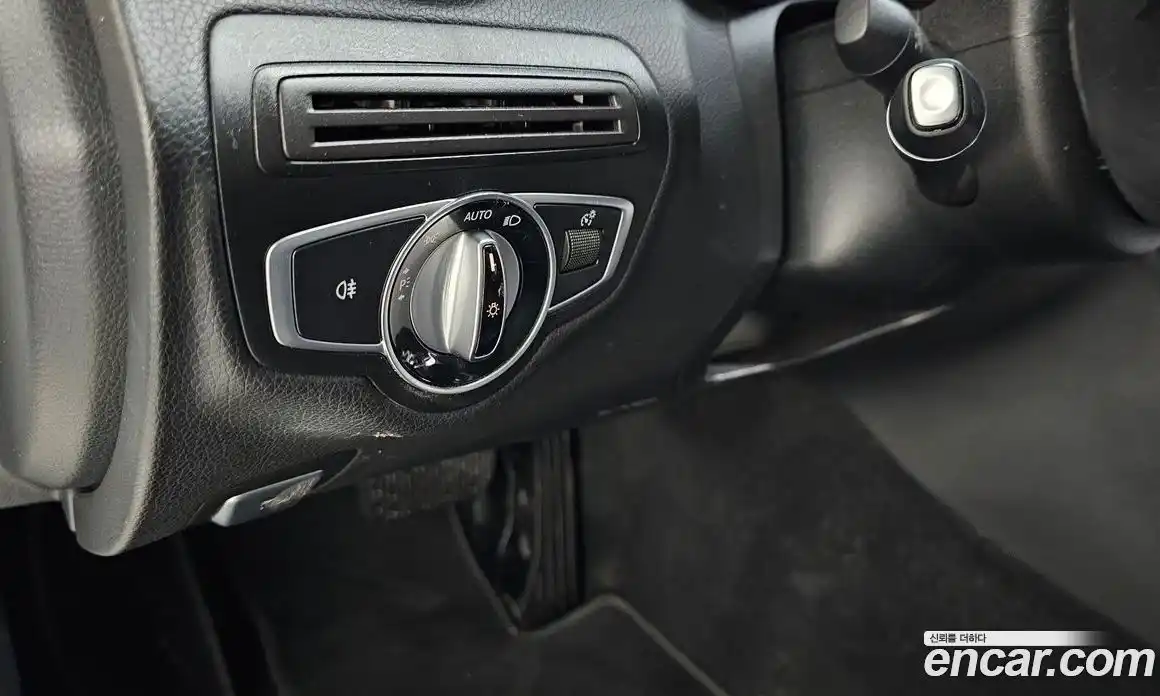 Mercedes-Benz C-Class 2016 1.6 Автомат в Москве № 342471, фото 7