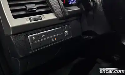 SsangYong Rexton 2018 2.2 Автомат в Москве № 34509, миниатюра 5