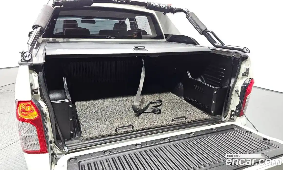 SsangYong Korando 2016 2.0 Автомат в Москве № 34932, фото 20