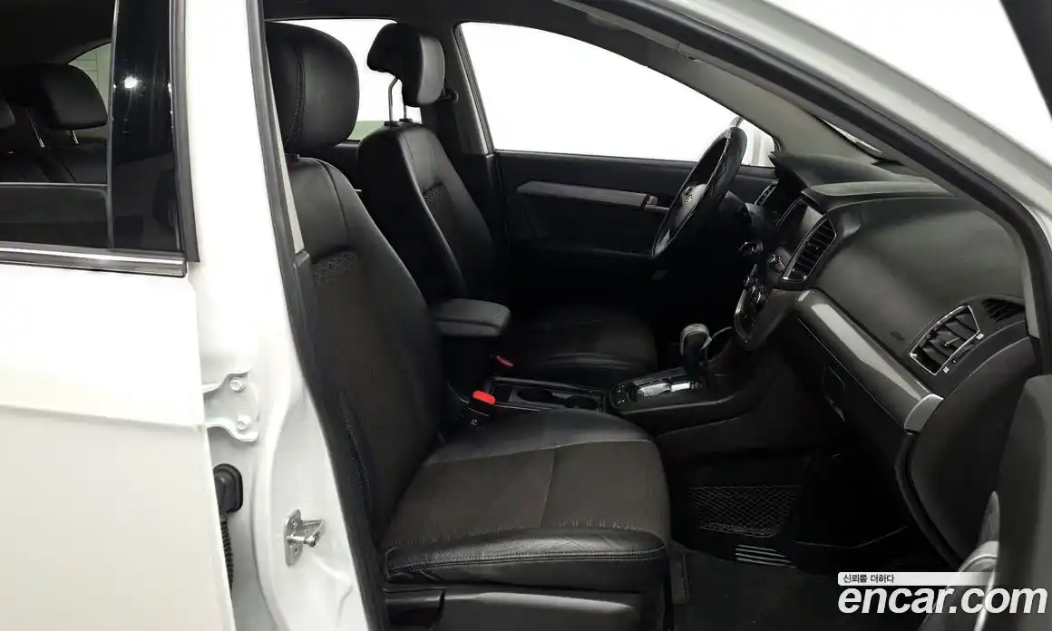 Chevrolet Captiva 2016 2.0 Автомат в Москве № 37375, фото 16