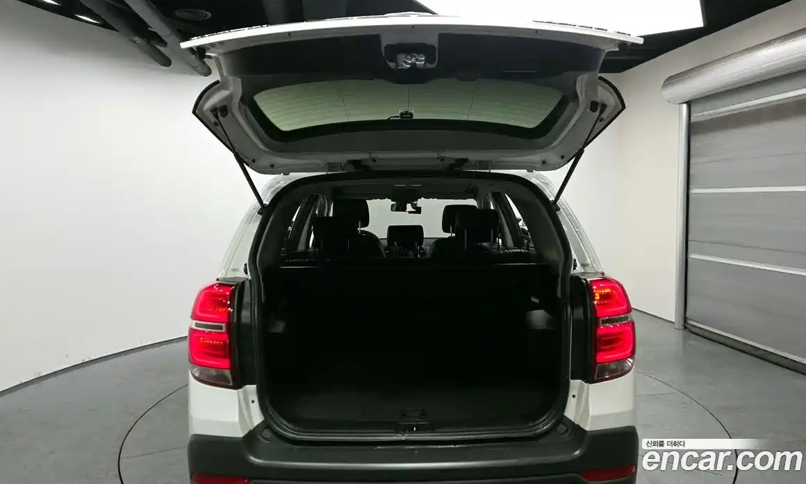 Chevrolet Captiva 2016 2.0 Автомат в Москве № 37375, фото 6