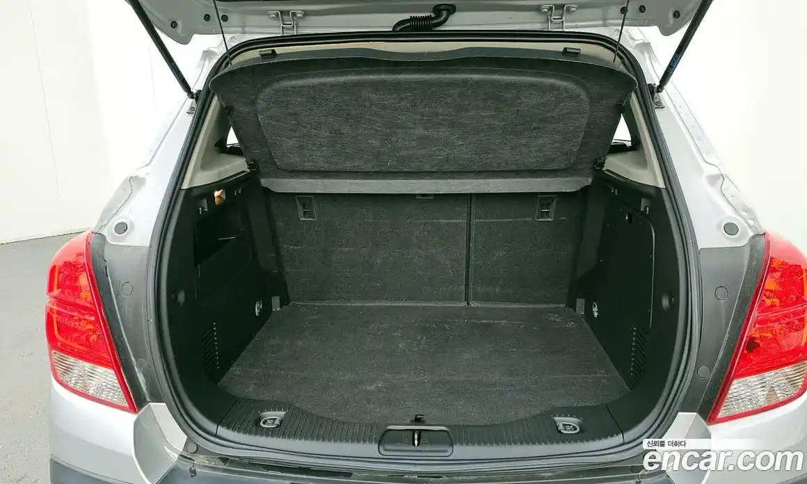 Chevrolet Trax 2014 1.4 Автомат в Москве № 39264, фото 11