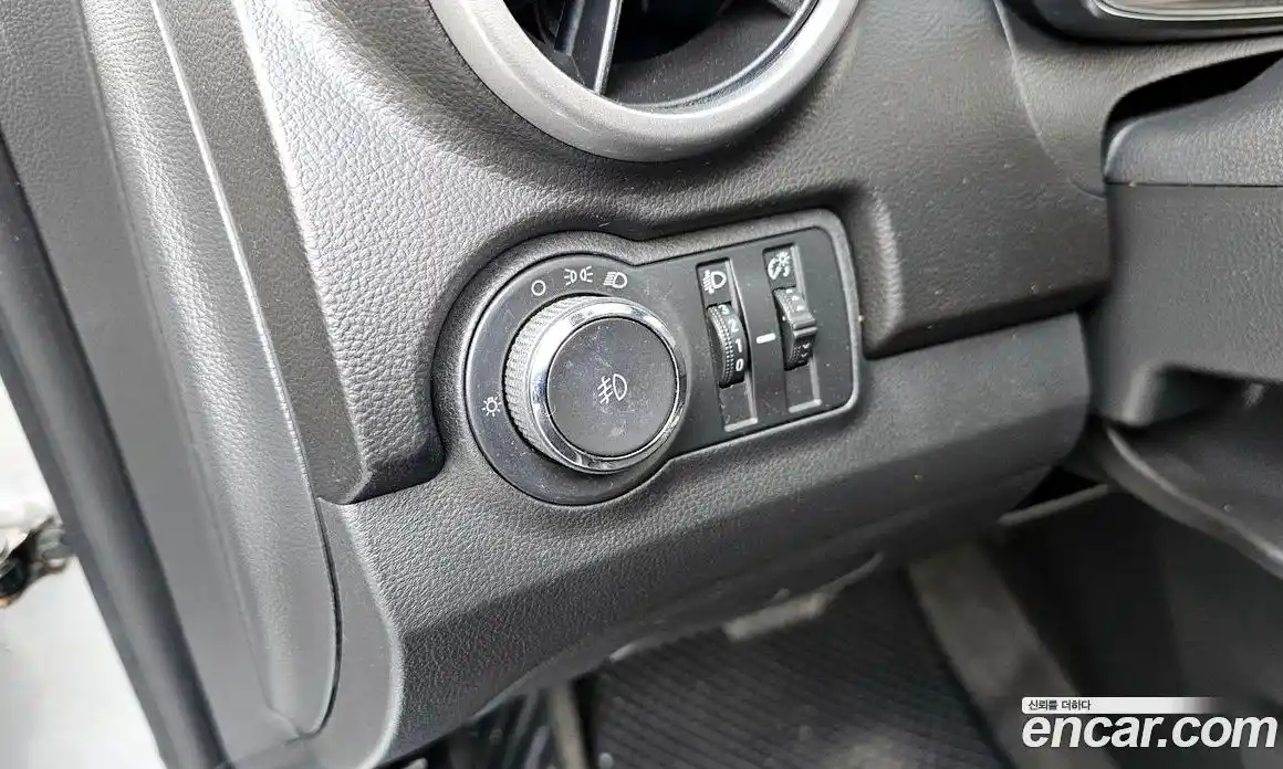 Chevrolet Trax 2014 1.4 Автомат в Москве № 39264, фото 6