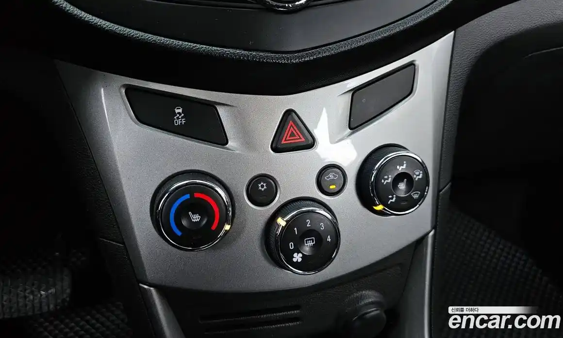 Chevrolet Trax 2014 1.4 Автомат в Москве № 39264, фото 7