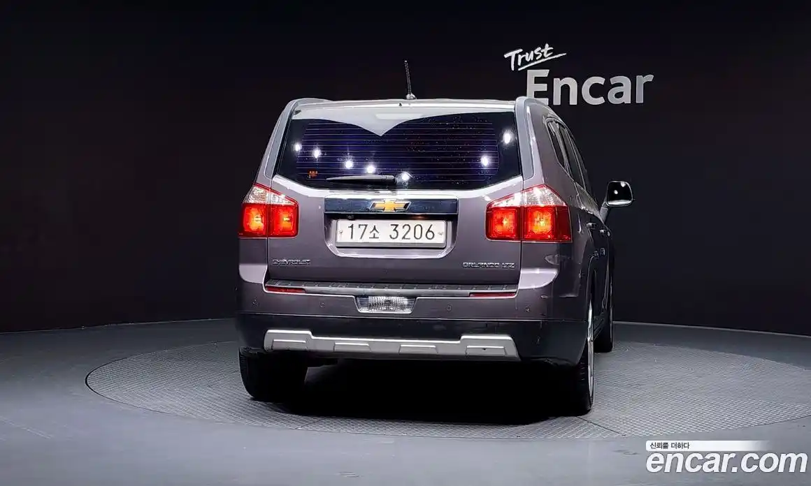 Chevrolet Orlando 2012 2.0 Автомат в Москве № 42162, фото 16