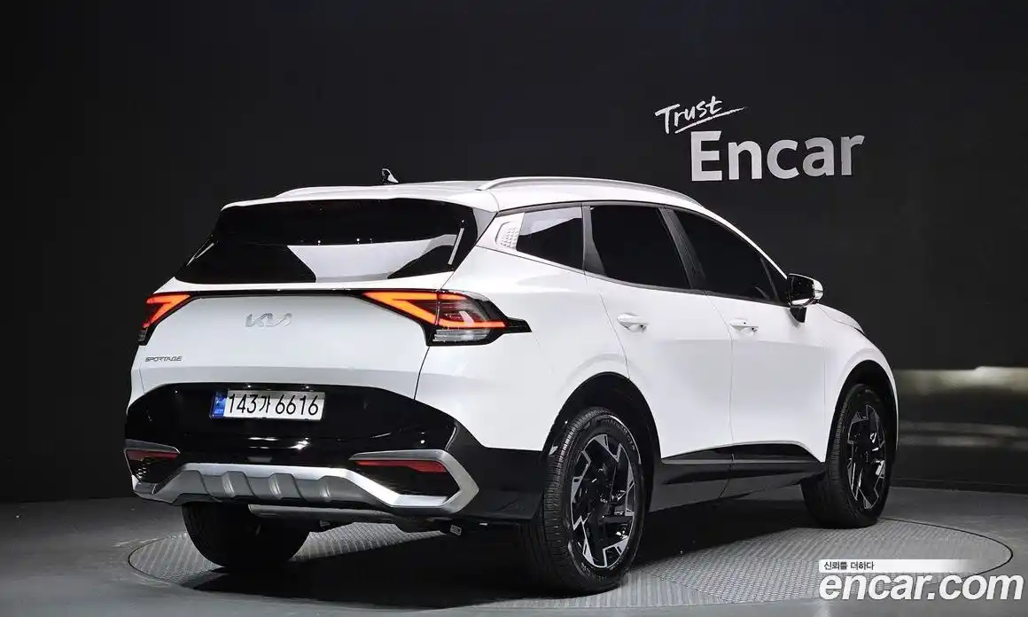 Kia Sportage 2022 1.6 Автомат в Москве № 4347, фото 13