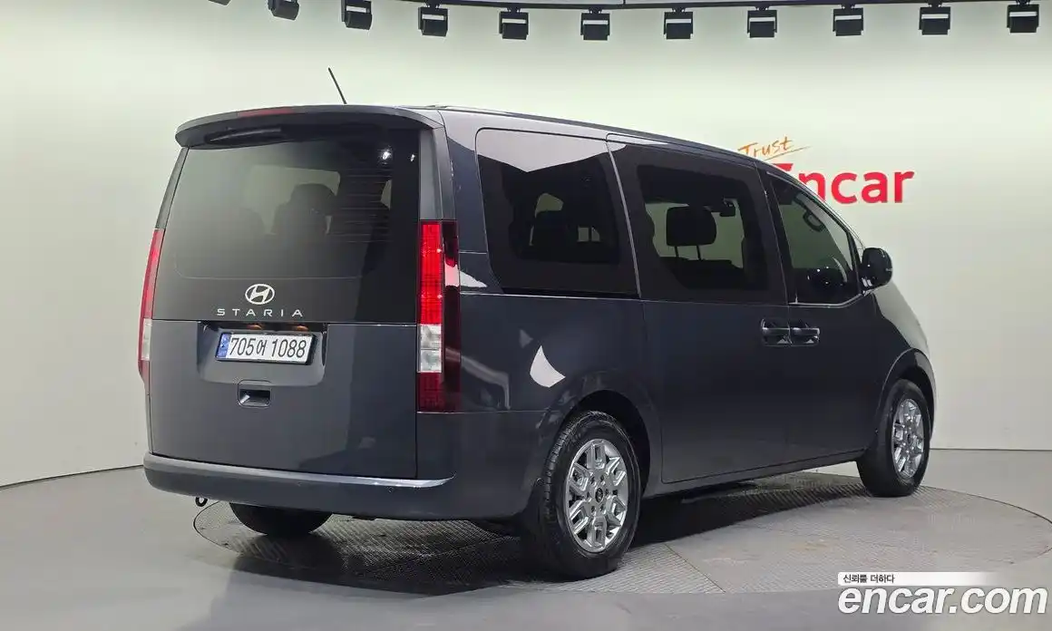 Hyundai Staria 2025 1.6 Автомат в Москве № 44202, фото 8