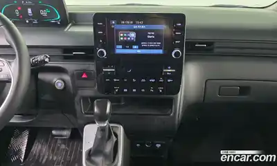 Hyundai Staria 2025 1.6 Автомат в Москве № 44202, миниатюра 10