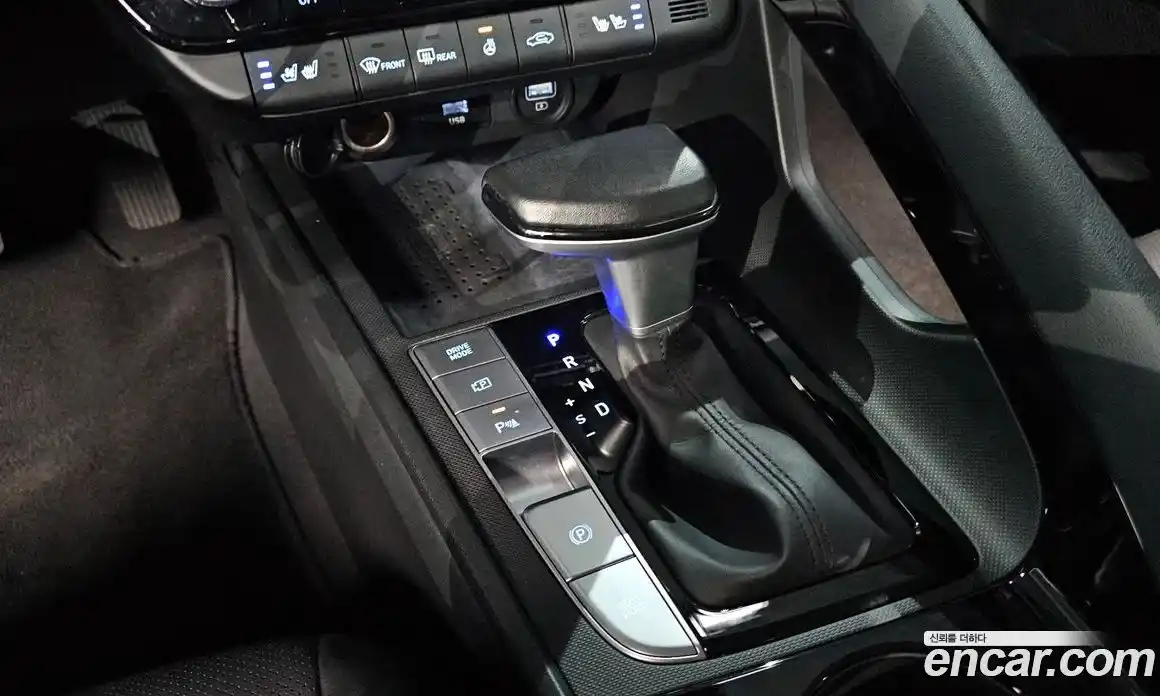 Hyundai Avante 2023 1.6 Автомат в Москве № 46918, фото 6