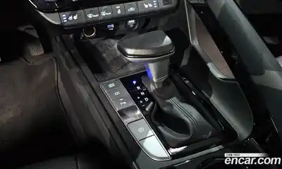 Hyundai Avante 2023 1.6 Автомат в Москве № 46918, миниатюра 6