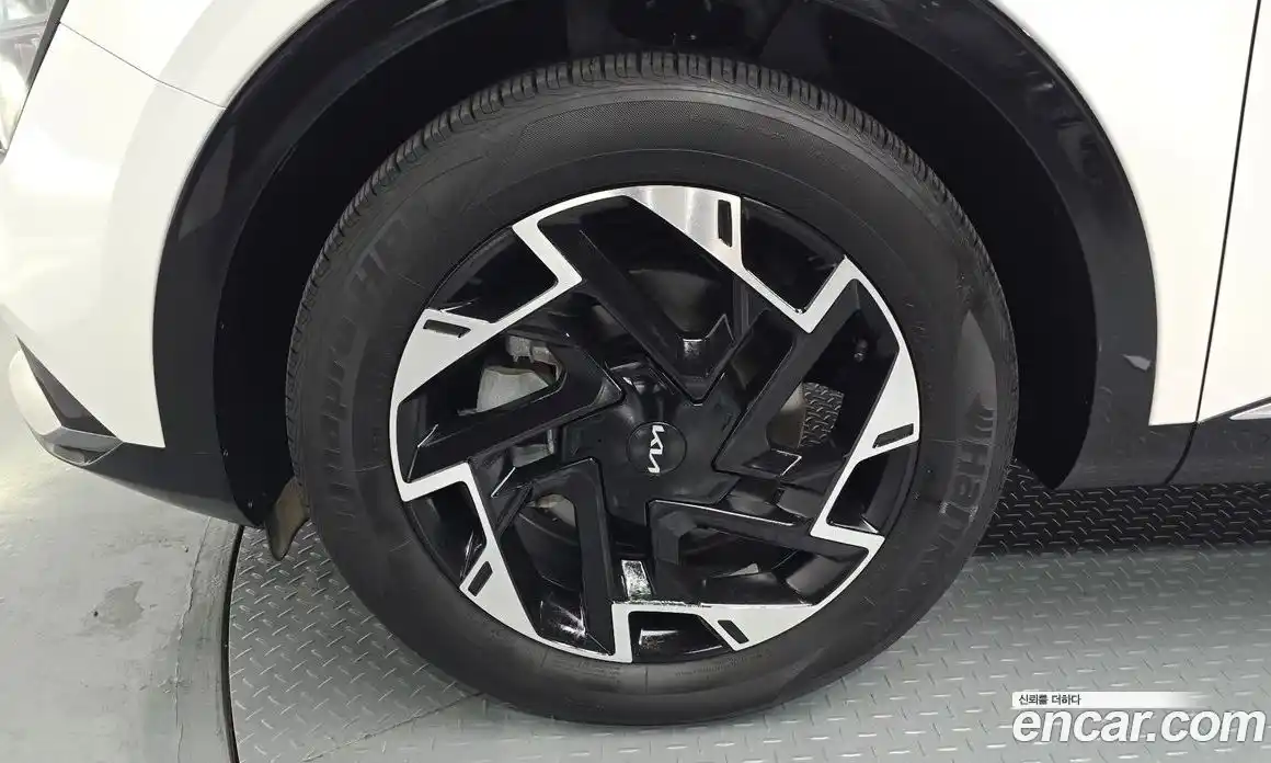 Kia Sportage 2022 1.6 Автомат в Москве № 51500, фото 17