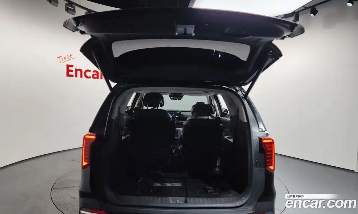 Kia Canival 2025 2.2 Автомат в Москве № 51876, фото 16