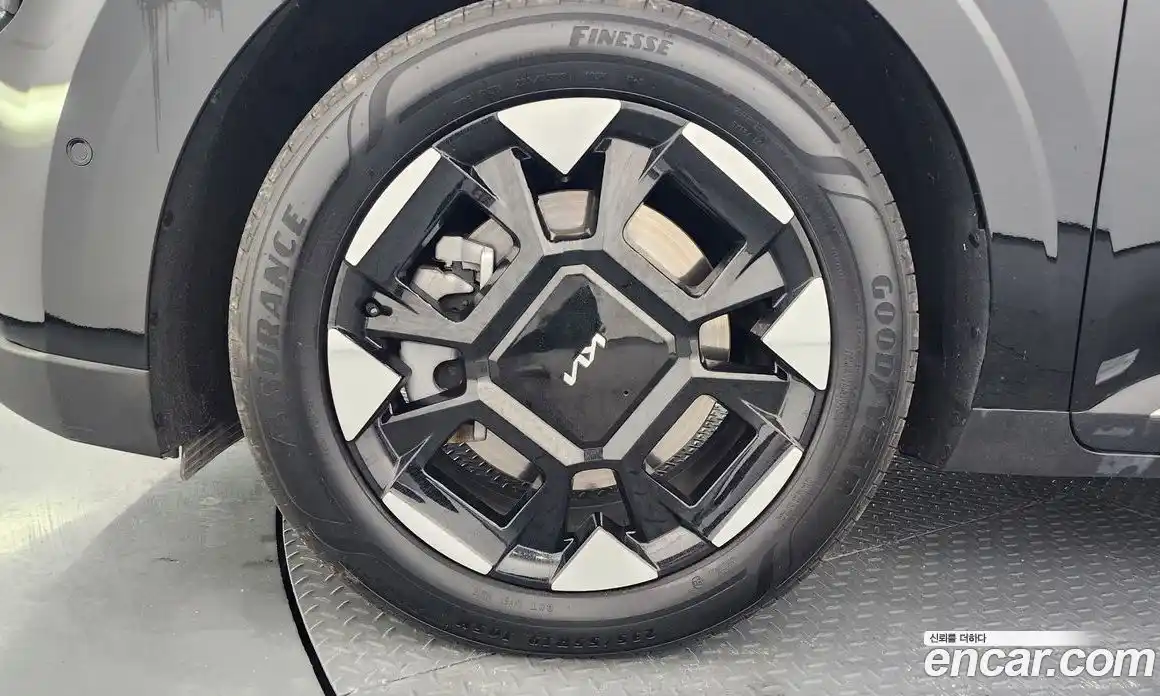 Kia Canival 2025 2.2 Автомат в Москве № 51876, фото 7