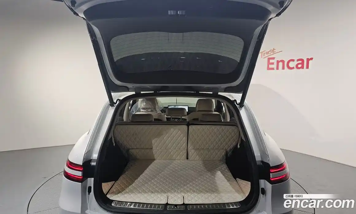 Genesis GV70 2023 2.2 Автомат в Москве № 56619, фото 20