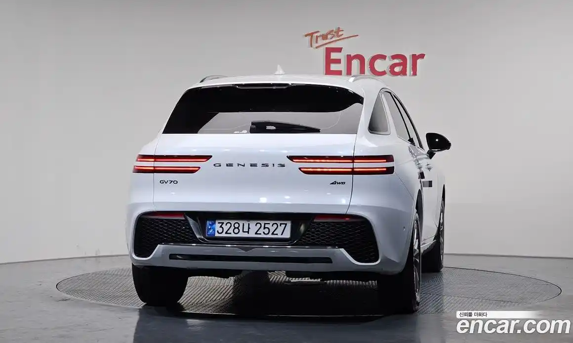 Genesis GV70 2023 2.2 Автомат в Москве № 56619, фото 3