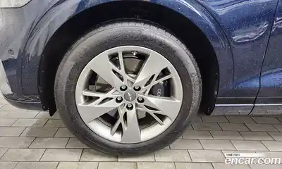 Genesis GV70 2023 2.5 Автомат в Москве № 57058, миниатюра 8