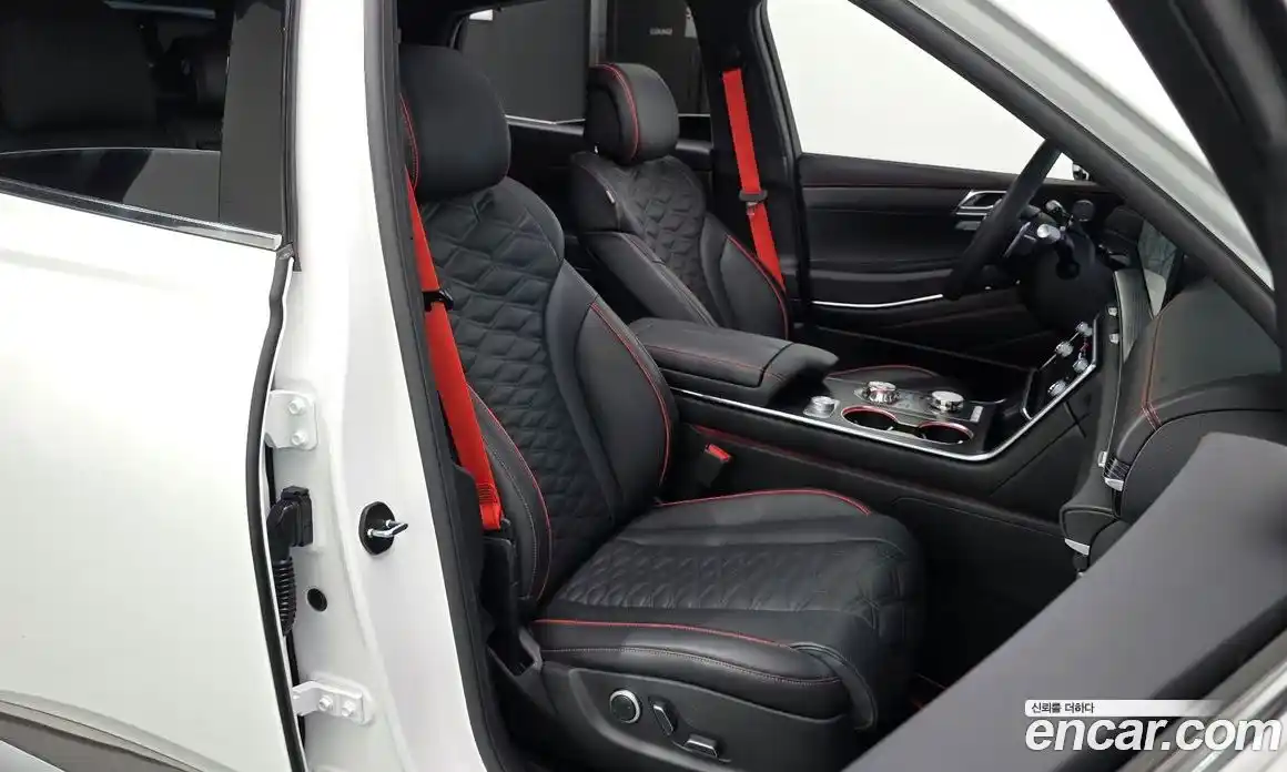 Genesis GV80 2024 2.5 Автомат в Москве № 57659, фото 14