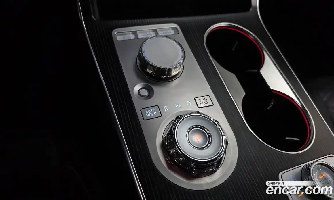 Genesis GV80 2024 2.5 Автомат в Москве № 57659, фото 17