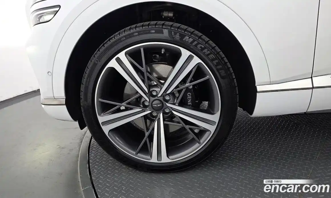 Genesis GV80 2024 2.5 Автомат в Москве № 57659, фото 4