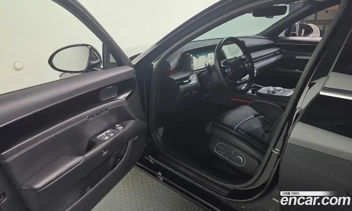 Genesis G90 2023 3.5 Автомат в Москве № 57782, фото 18