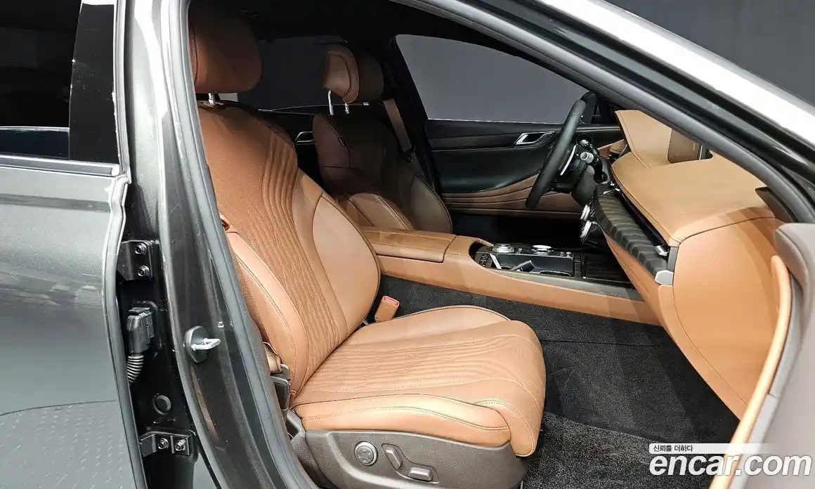 Genesis G80 2024 2.5 Автомат в Москве № 58642, фото 12