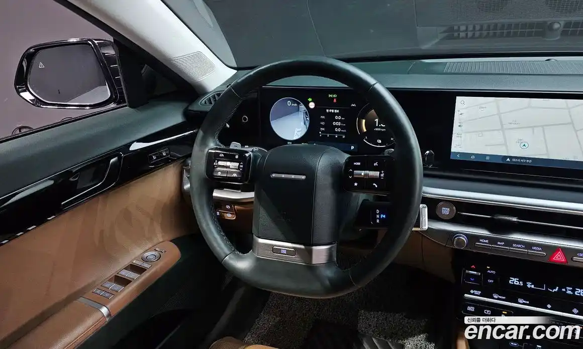 Hyundai Grandeur 2023 1.6 Автомат в Москве № 6027, фото 3