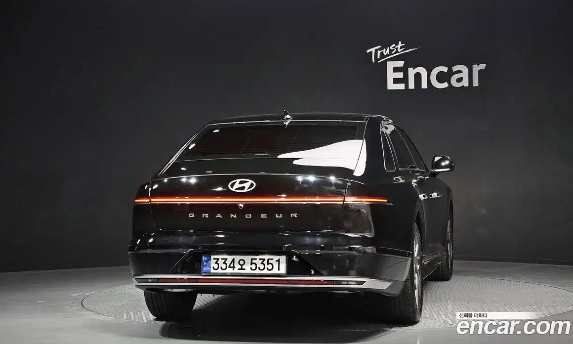 Hyundai Grandeur 2023 1.6 Автомат в Москве № 6027, фото 9