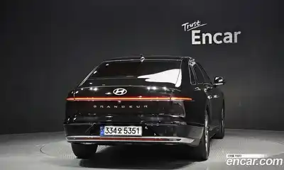 Hyundai Grandeur 2023 1.6 Автомат в Москве № 6027, миниатюра 9