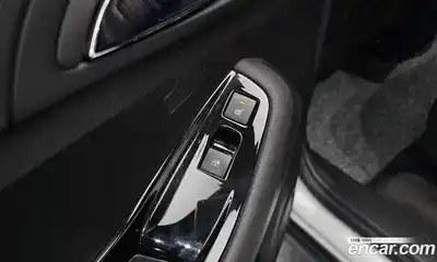 Chevrolet Orlando 2015 2.0 Автомат в Москве № 72520, миниатюра 3