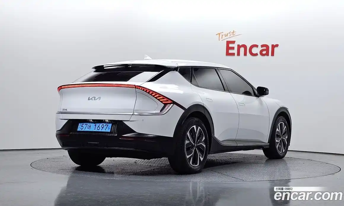 Kia EV6 2022 0.1 Автомат в Москве № 72967, фото 12