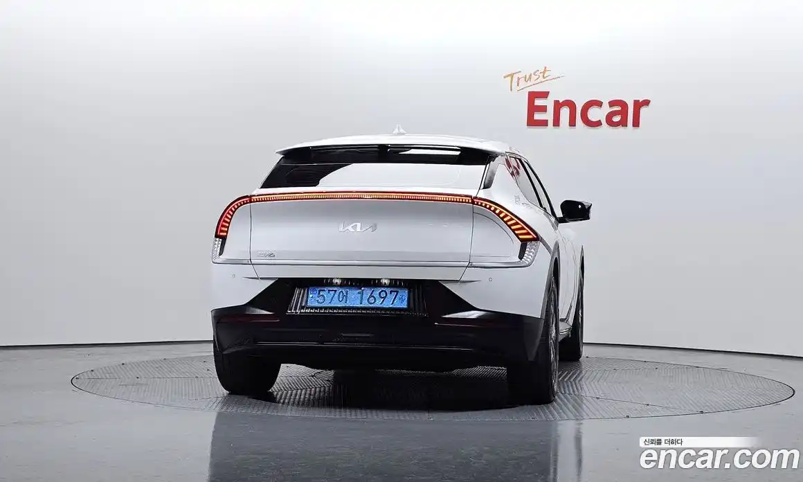 Kia EV6 2022 0.1 Автомат в Москве № 72967, фото 13