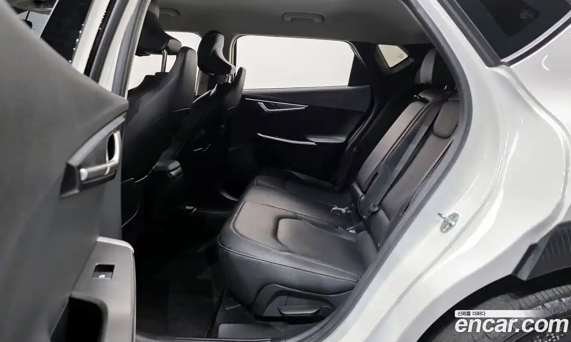 Kia EV6 2022 0.1 Автомат в Москве № 72967, фото 9